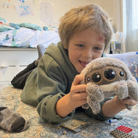 Pixel, la petite araignée : la peluche de Pixel et les 5 histoires